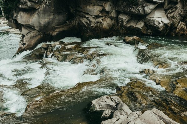 Les meilleures destinations pour un camping avec aire de jeux en Europe